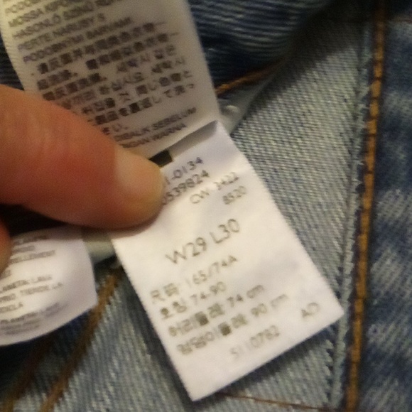 Levi's - Picture 5 of 5